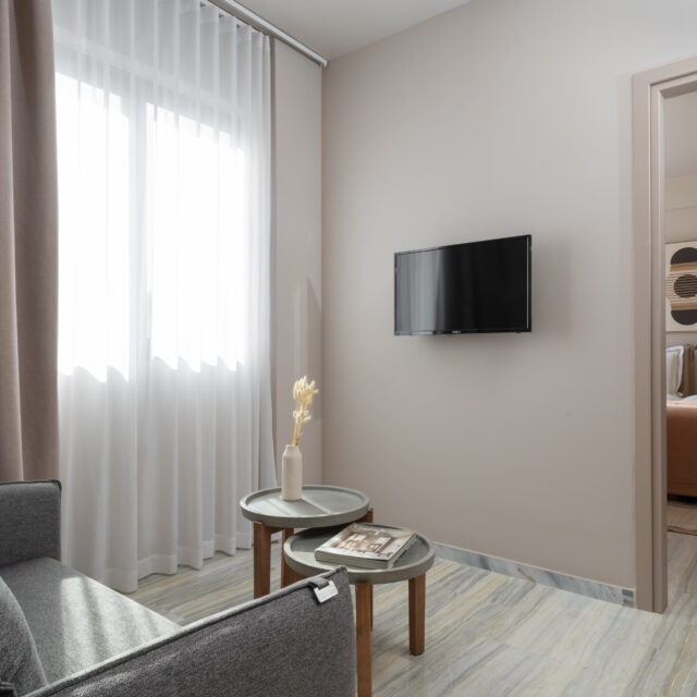 Num Lofts Athens - Superior Apartment