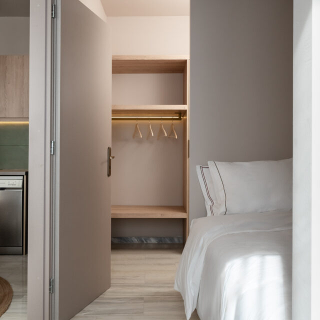 Num Lofts Athens - Superior Apartment