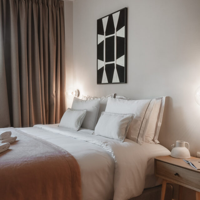 Num Lofts Athens - Standard Twin / Double