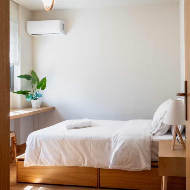 Num Lofts Athens - Deluxe Apartment