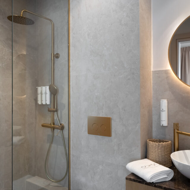 Num Lofts Athens - Superior Apartment